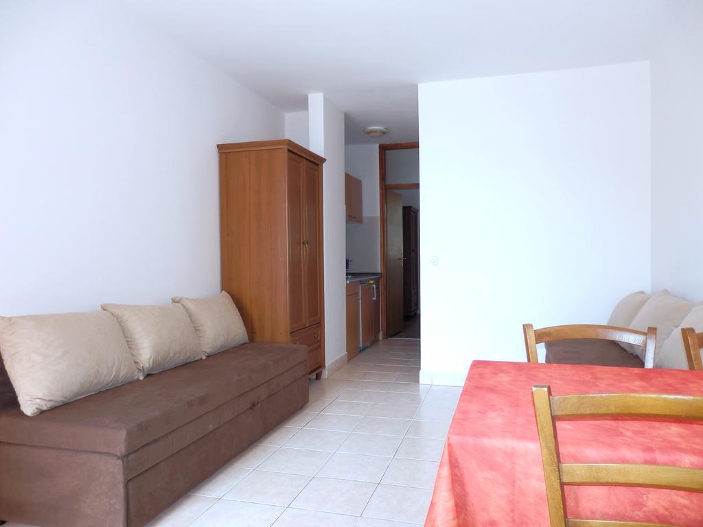 Apartments Idila 메덜린 외부 사진